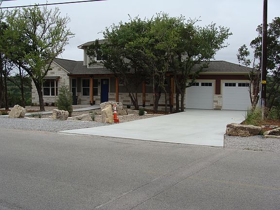 2nd image of 22038 Moulin Dr