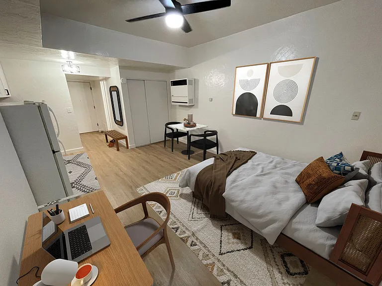 1209main — Photo 3