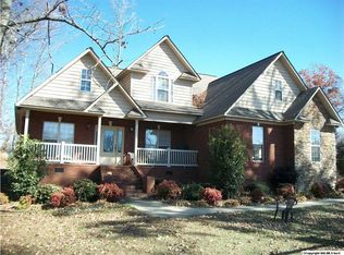 209 Whitesboro Rd, Boaz, AL 35956