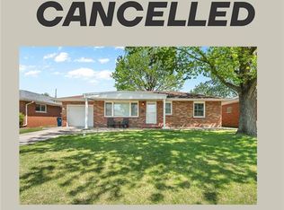 917 Willow St, Wood River, IL 62095