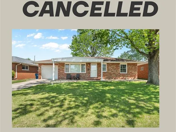 917 Willow St, Wood River, IL 62095