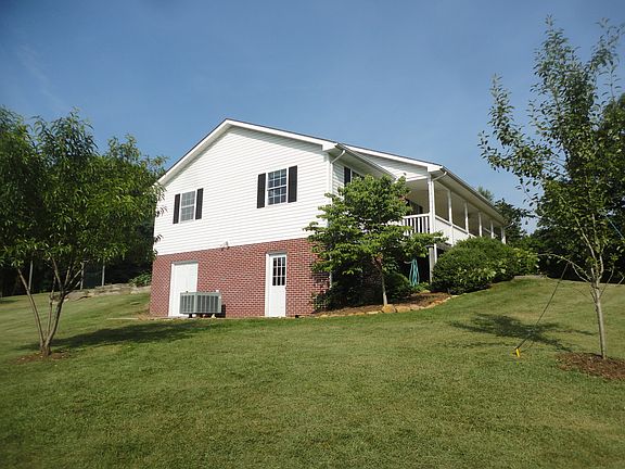 4th image of 6528 Hazelwood Dr