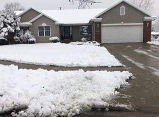 3619 Awixa Ct NW, Grand Rapids, MI 49534