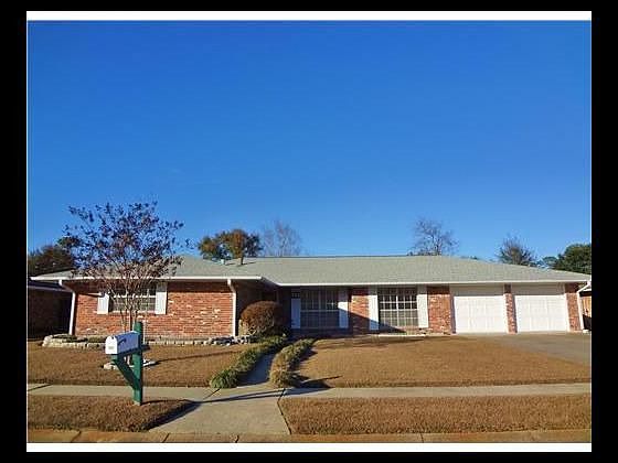 1st image of 727 Parkwood Dr