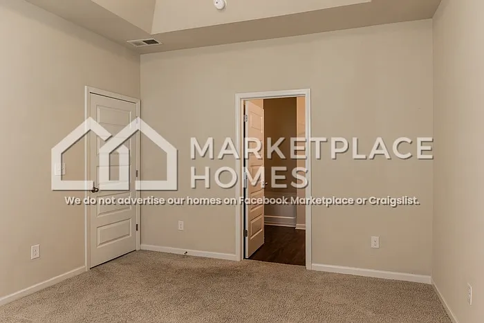 3098 White Gate Loop — Photo 14