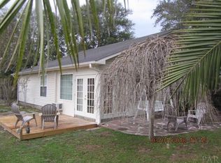 4541 Kelly Ln, Gulf Breeze, FL 32563