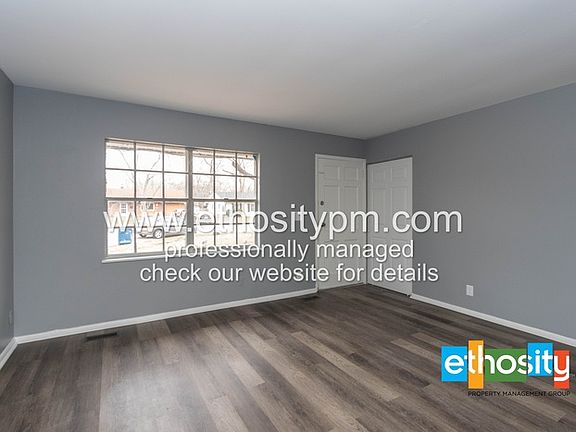 2nd image of 8743 Montery Ct