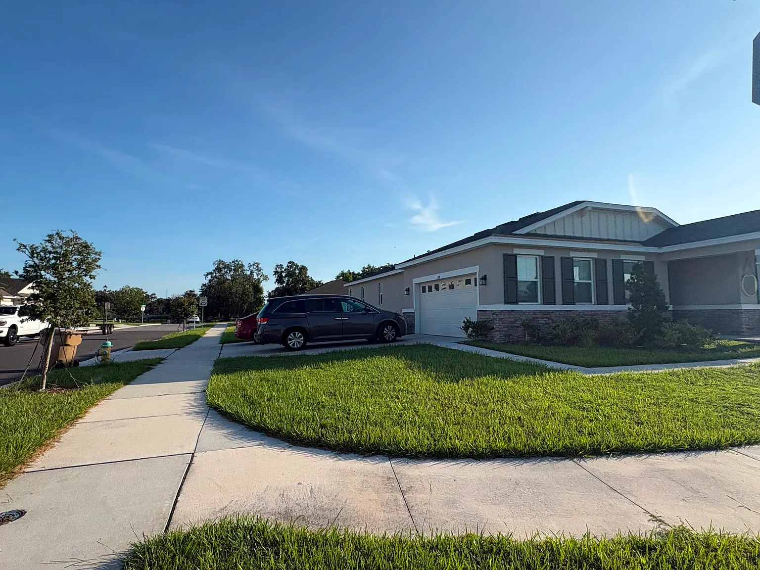 3 bed, 1700 sqft, $2,500 — Photo 2