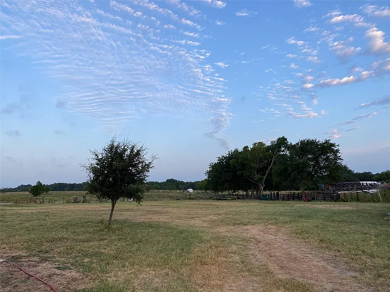 22822 N FM 709 — Photo 2