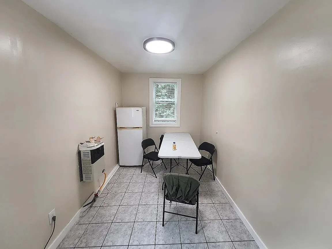 1 bed, $1,250 — Photo 4