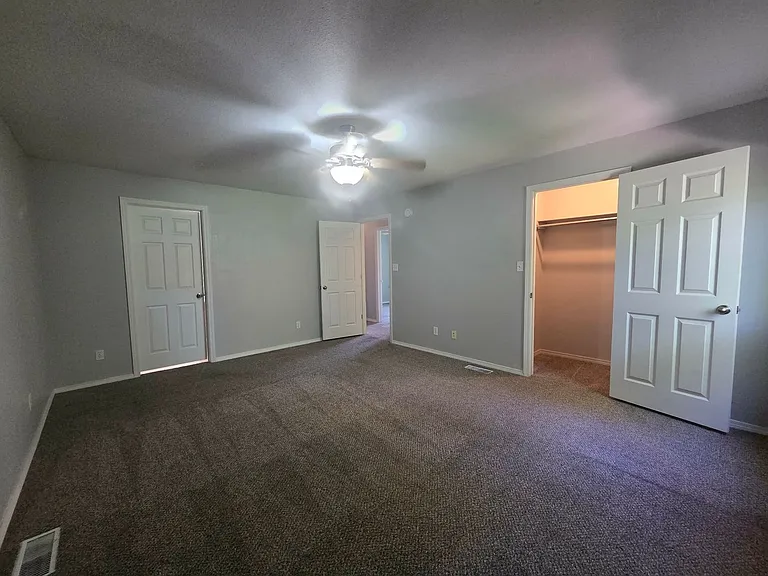 906 Whitetail Ct — Photo 21