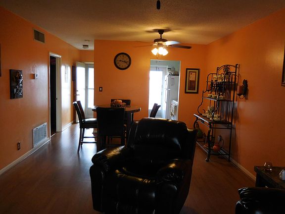 4th image of 1115 S Lake Terrace #202