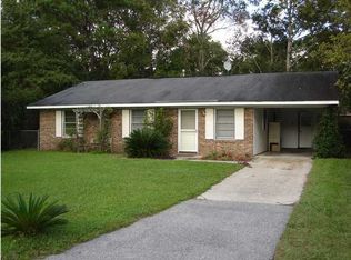 400 Arlington Dr, Charleston, SC 29414