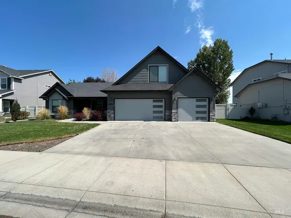 5272 N Cortona Way, Meridian, ID 83646