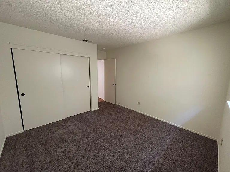 4830 Suncrest Way — Photo 9
