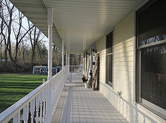5th image of 2880 N Lincoln Lake Dr
