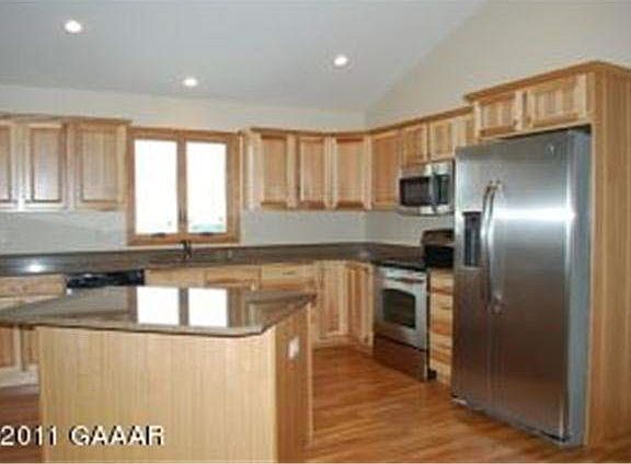 5th image of 2615 Cherry Lane  NE #2615