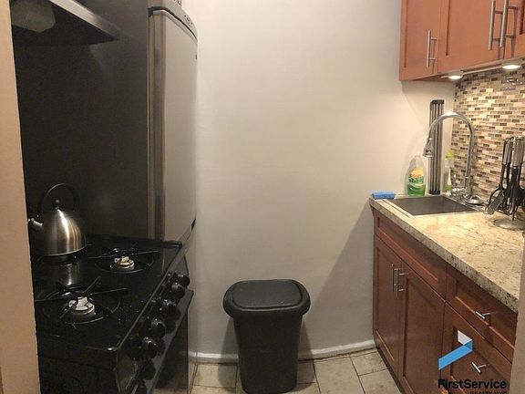 3rd image of 12325 82nd Ave APT 2R