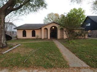 7507 Lacy Hill Dr, Houston, TX 77036