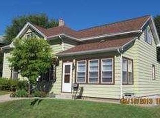 1417 Farnam St, La Crosse, WI 54601