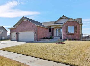 2213 N Burning Tree St, Wichita, KS 67228