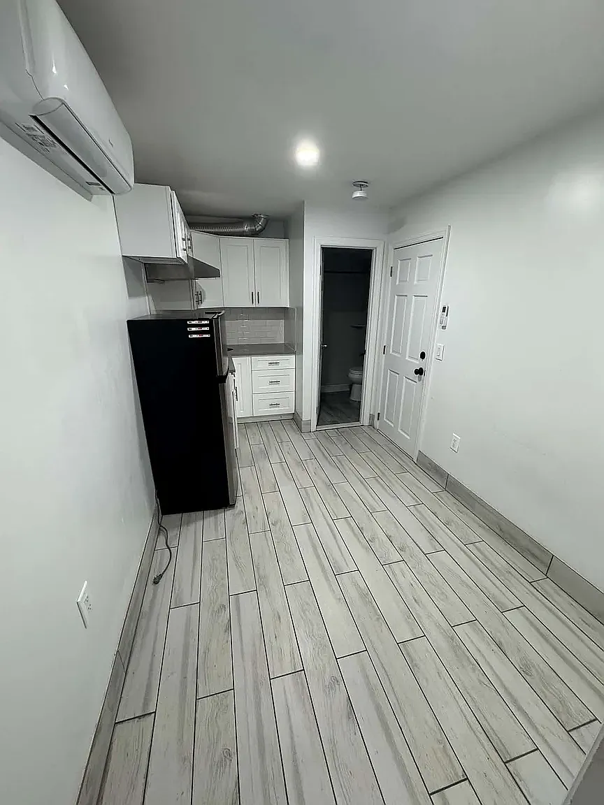 311 Grove Street — Photo 4