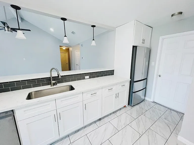 2434 Anthony Hay Ln — Photo 10