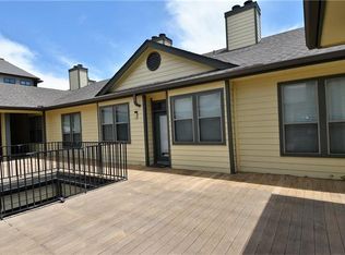914 W 26th St APT 304, Austin, TX 78705