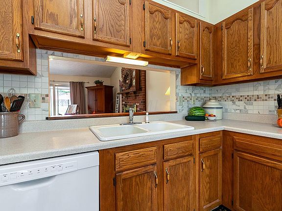 5th image of 6009 McIntyre Dr
