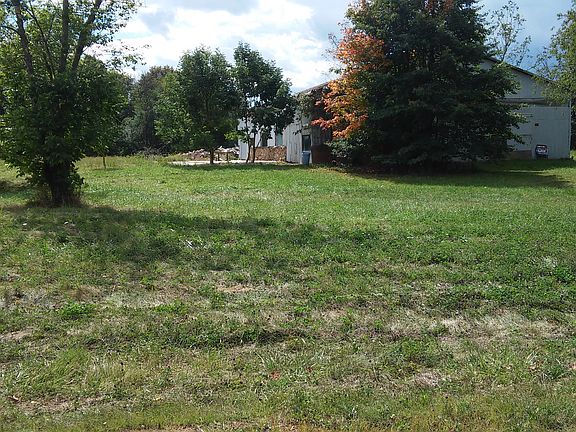 3rd image of 889 Chardoney Dr