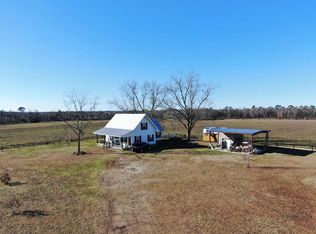 1383 Lindsey Merritt Rd, Broxton, GA 31519