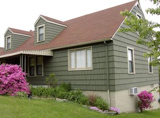 241 Louisiana Ave, Chester, WV