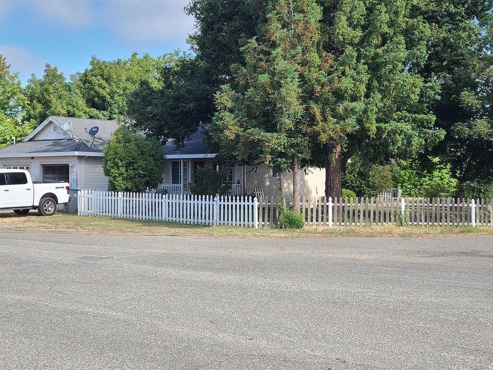 1st image of 29082-29086 Main St