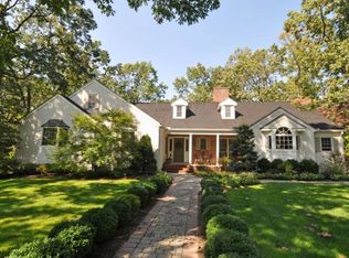 143 Rotary Dr, Summit, NJ 07901