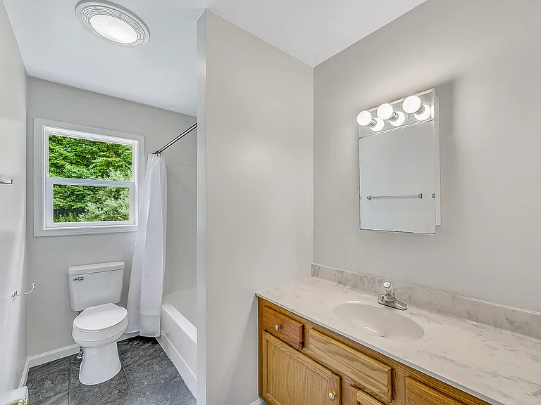 616 Lewis Rd — Photo 31