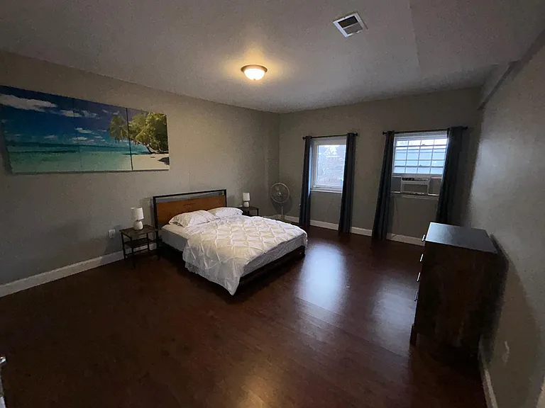 26 Bessom St #3 — Photo 18