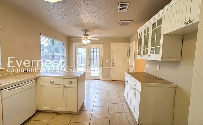 12322 Flaxen Dr — Photo 4