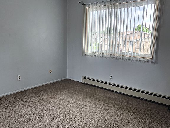 3rd image of 5001 W 82nd Ct #D