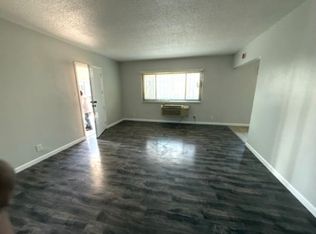 811 W 97th Street, Los Angeles, CA 90044