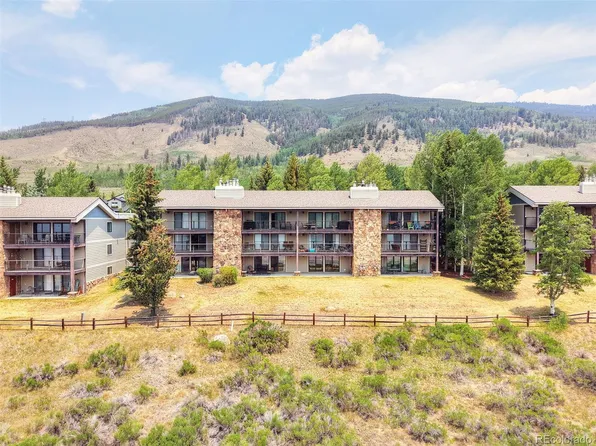 32 Corinthian Circle Bldg B #102, Dillon, CO 80435