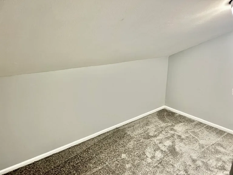 126 Honeysuckle Ct — Photo 11