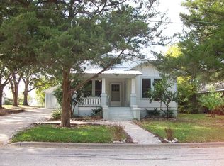 206 S Dixie St, Brenham, TX 77833