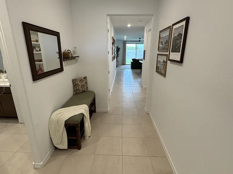 643 W Riparian Dr — Photo 5