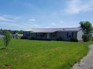 2955 Bogus Rd SE, Washington Court House, OH 43160