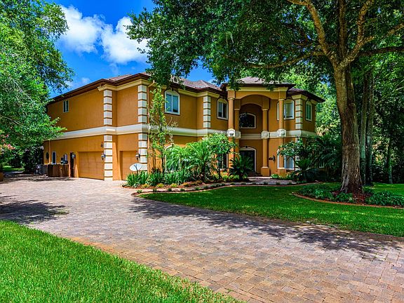 4th image of 10 Broad Creek Cir