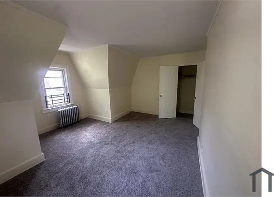100 Earle Ave #3 — Photo 3