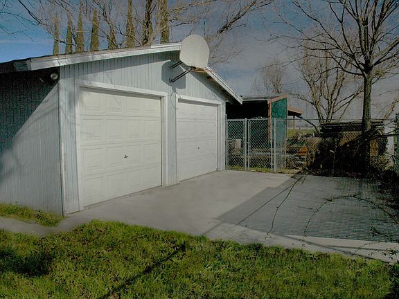 Garage with alley access