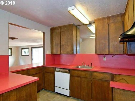 25746 Jeans Rd., Veneta