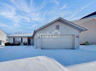 12 Mynah Dr, Amelia, OH 45102