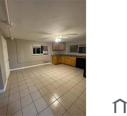 5th image of 3520 Crawford St #3